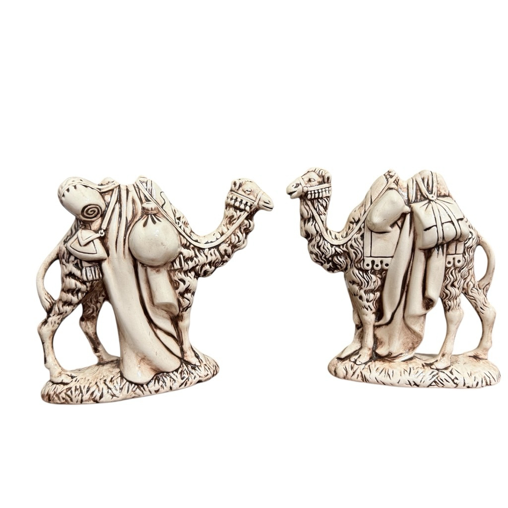 Atlantic Mold Ceramic Camel Figurines Vintage Beige Brown Pair Home Decor